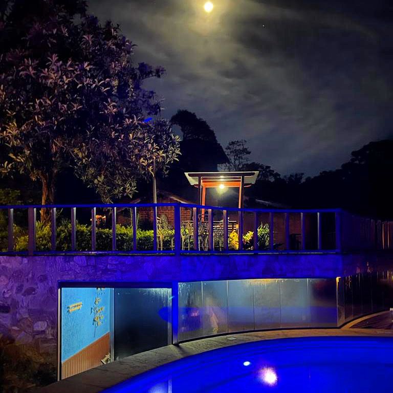 fotos da área da piscina